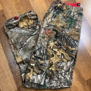 RealTree Women’s Small Camo Cargo Pants